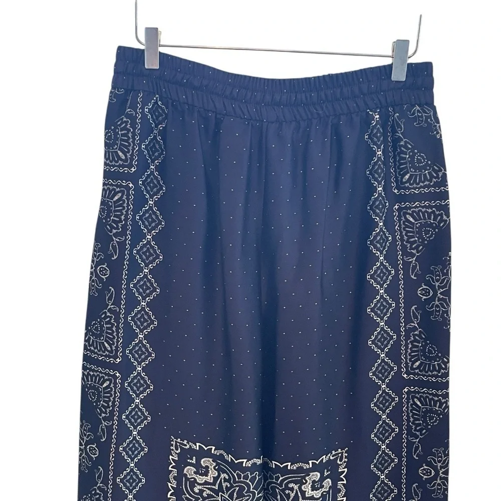 Zara Blue and White Wide Leg Palazzo Pants with Paisley Print Size L NWT